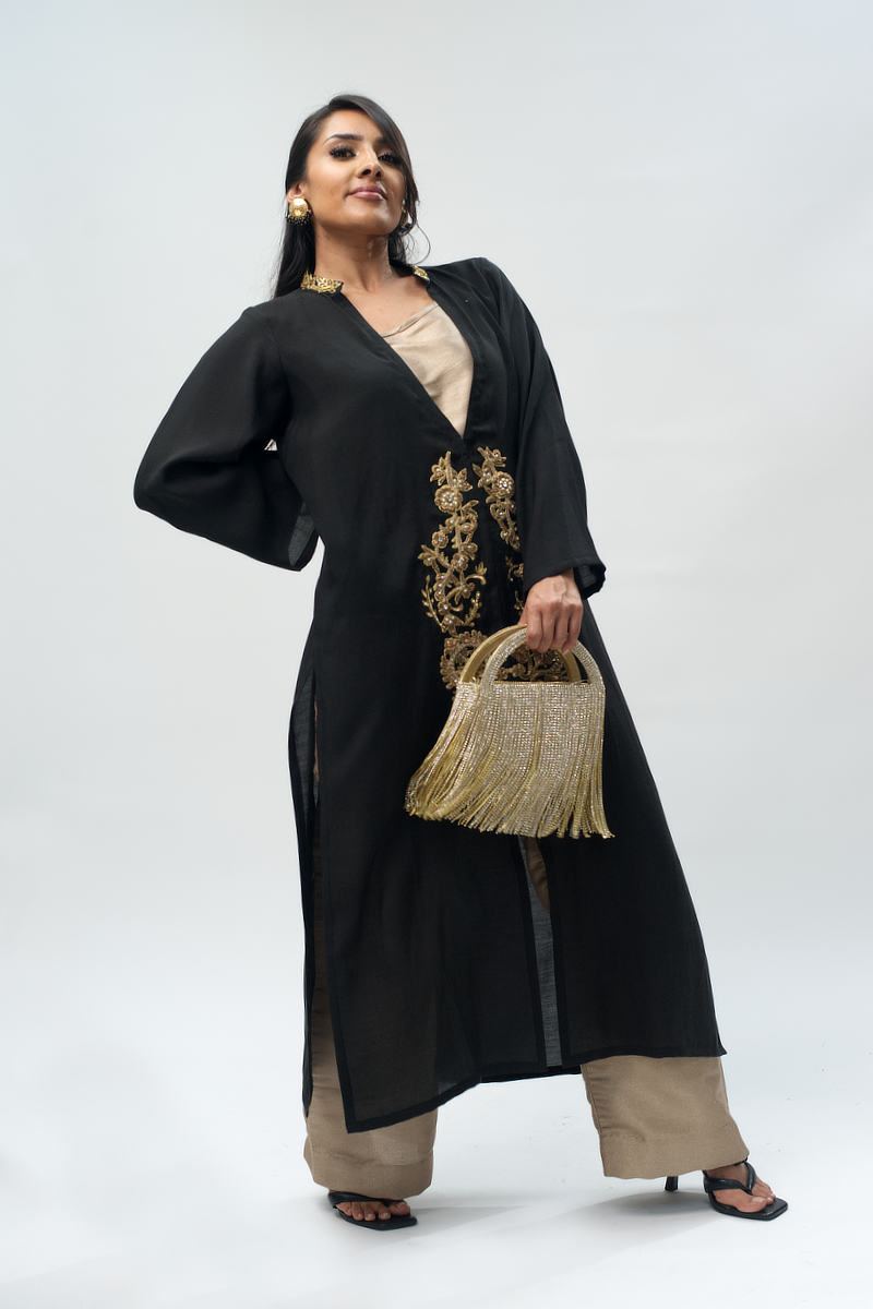 TIMELESS GOLD AND BLACK