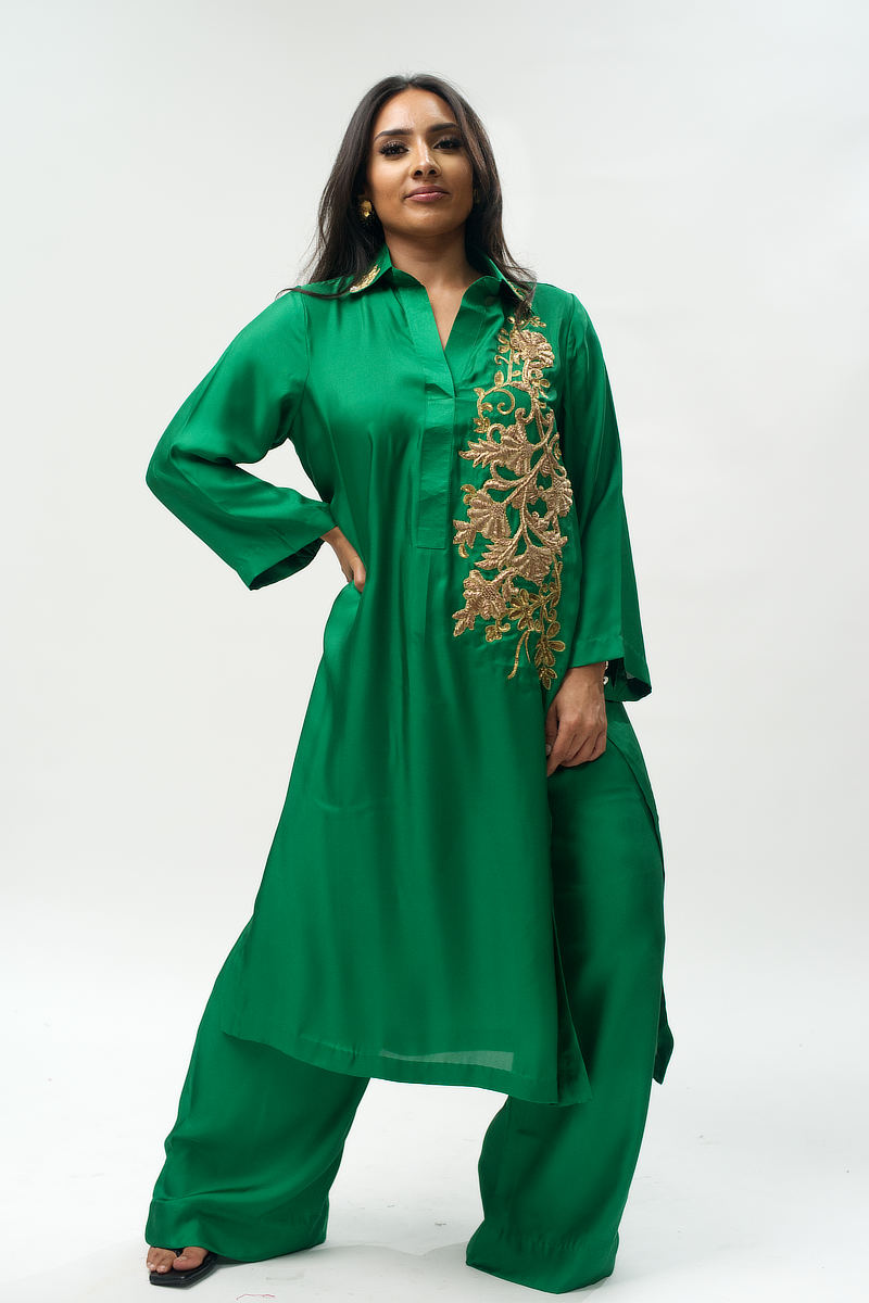 SALONI